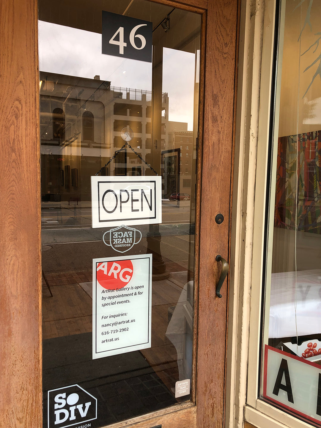 ArtRat opens its doors!