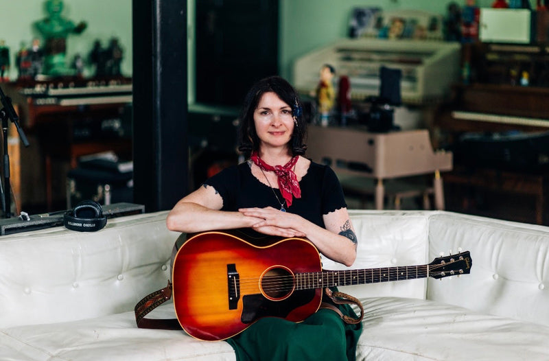 Eleven years silent, Dee Sutton savors the WM scene