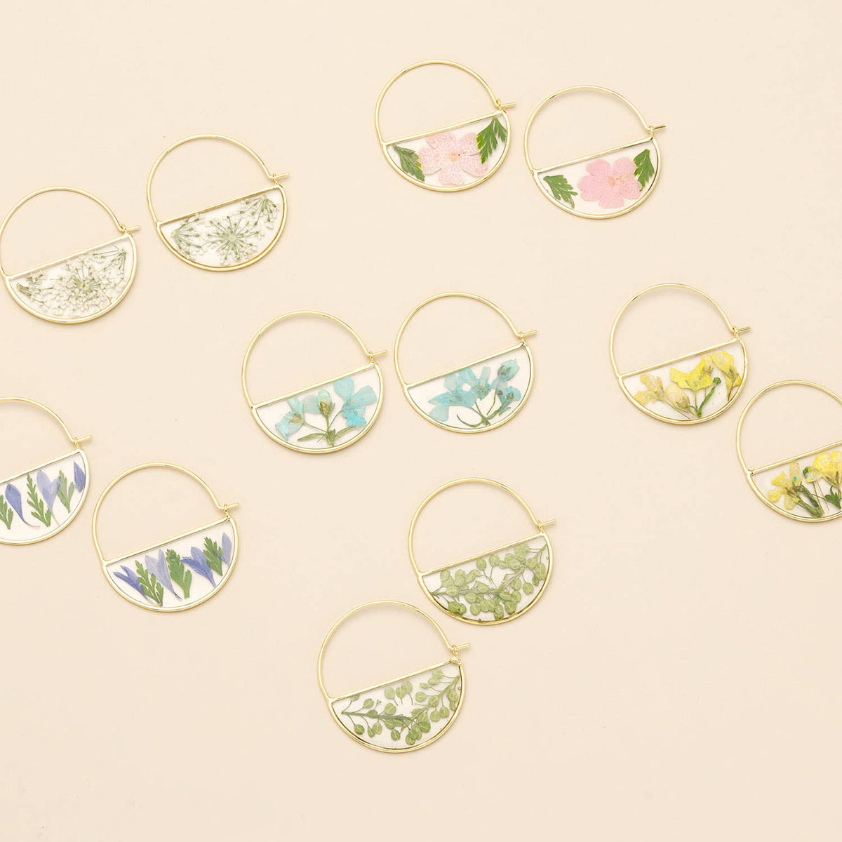 Pressed Flower Hoop Earring - Blue Baby's Breath/Gold