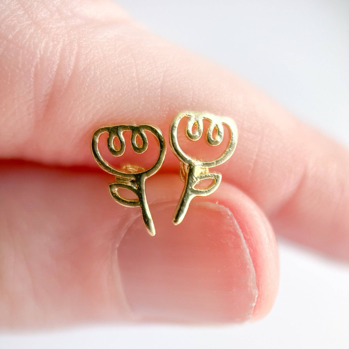 Tiny Tulip Stud Earring