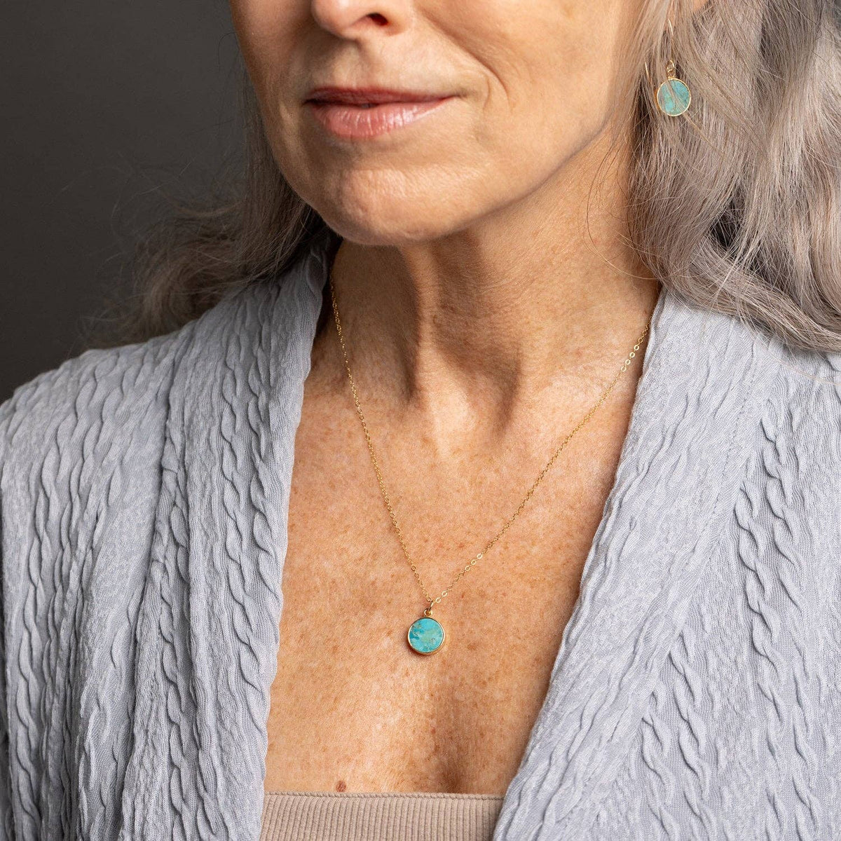 Turquoise 14K Gold Filled Round Pendant Necklace