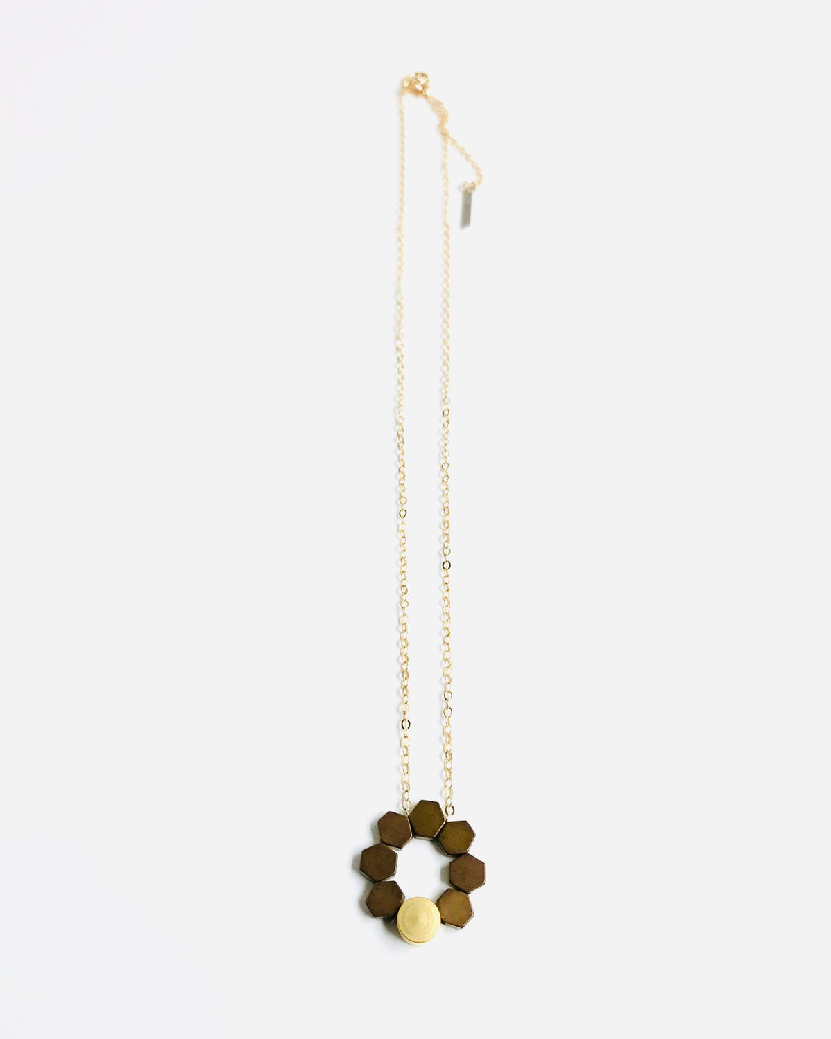Petals necklace
