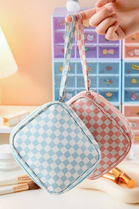 Cute Checkered Travel Tote - Perfect Gift - Makeup, Jewelry & Art Supplies