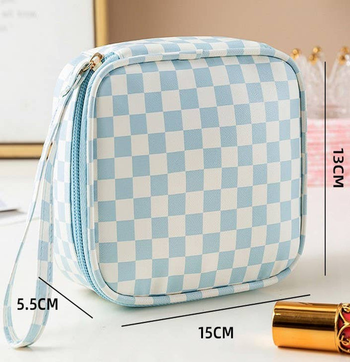 Cute Checkered Travel Tote - Perfect Gift - Makeup, Jewelry & Art Supplies