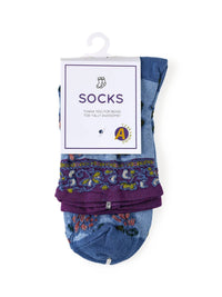 Rufia - Embossed Floral Pattern Women's Socks: Black / One Size