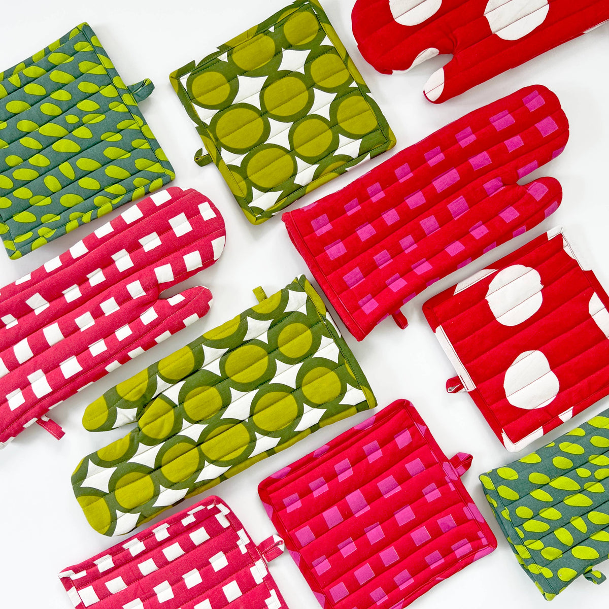 Oven Mitt & Potholder Set