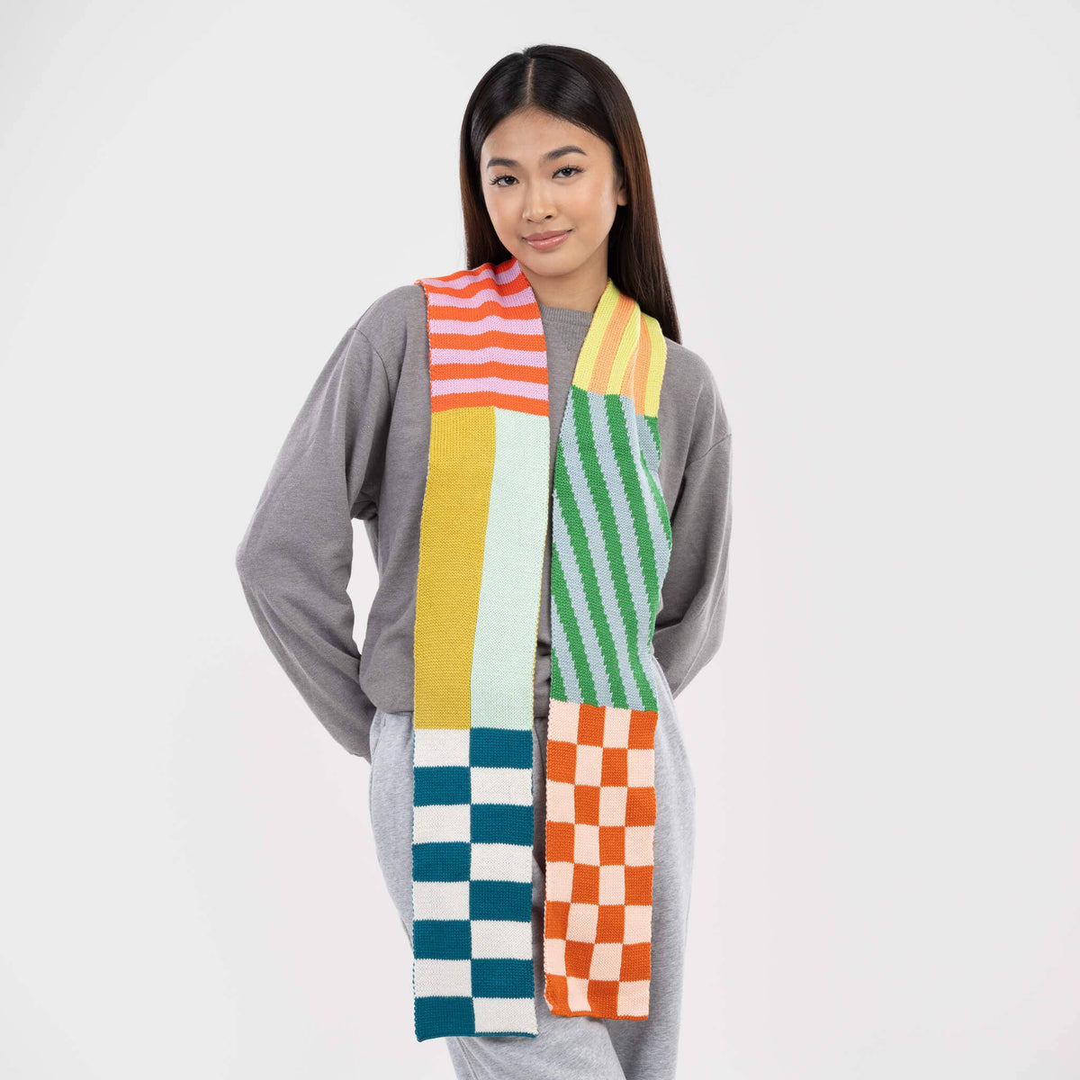 Pattern Patch Skinny Knit Scarf