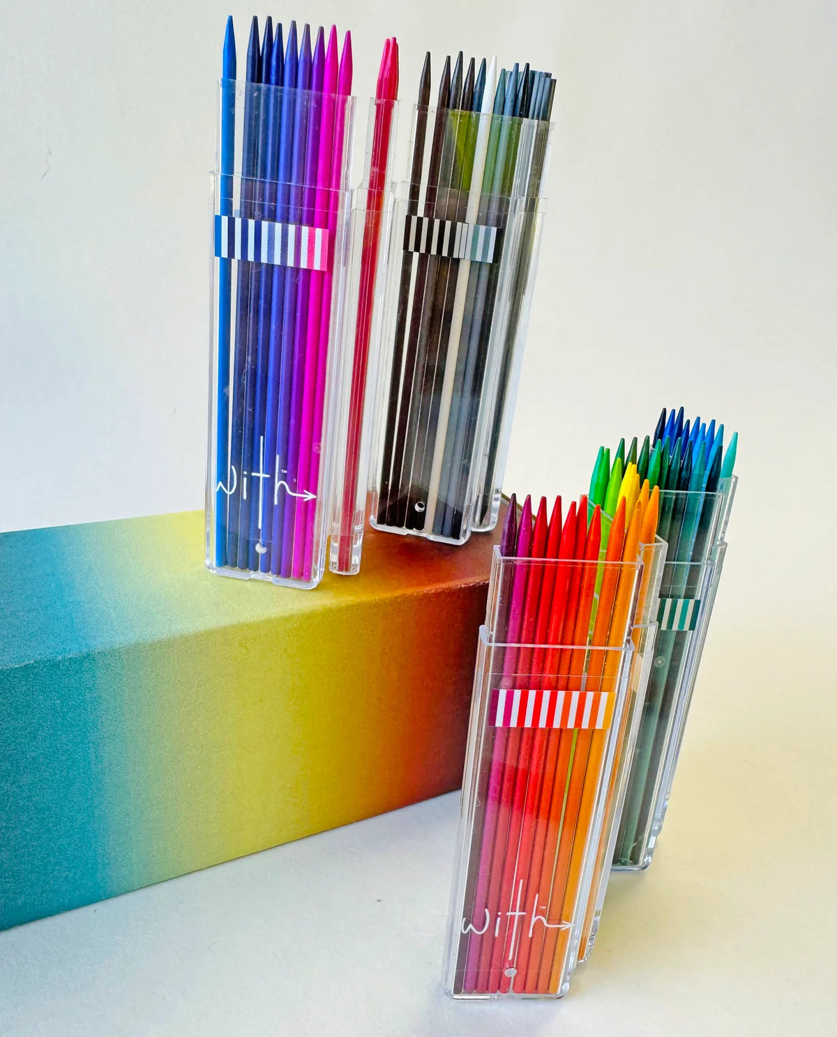 72 Lead Deluxe Drawing Set / With