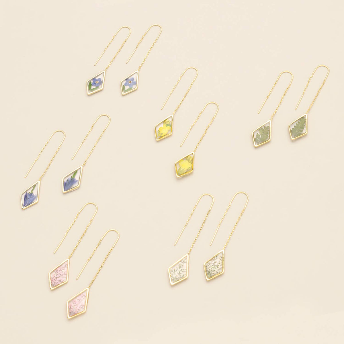 Pressed Flower Thread Earring - Pink Lace Flower/Gold / Scout