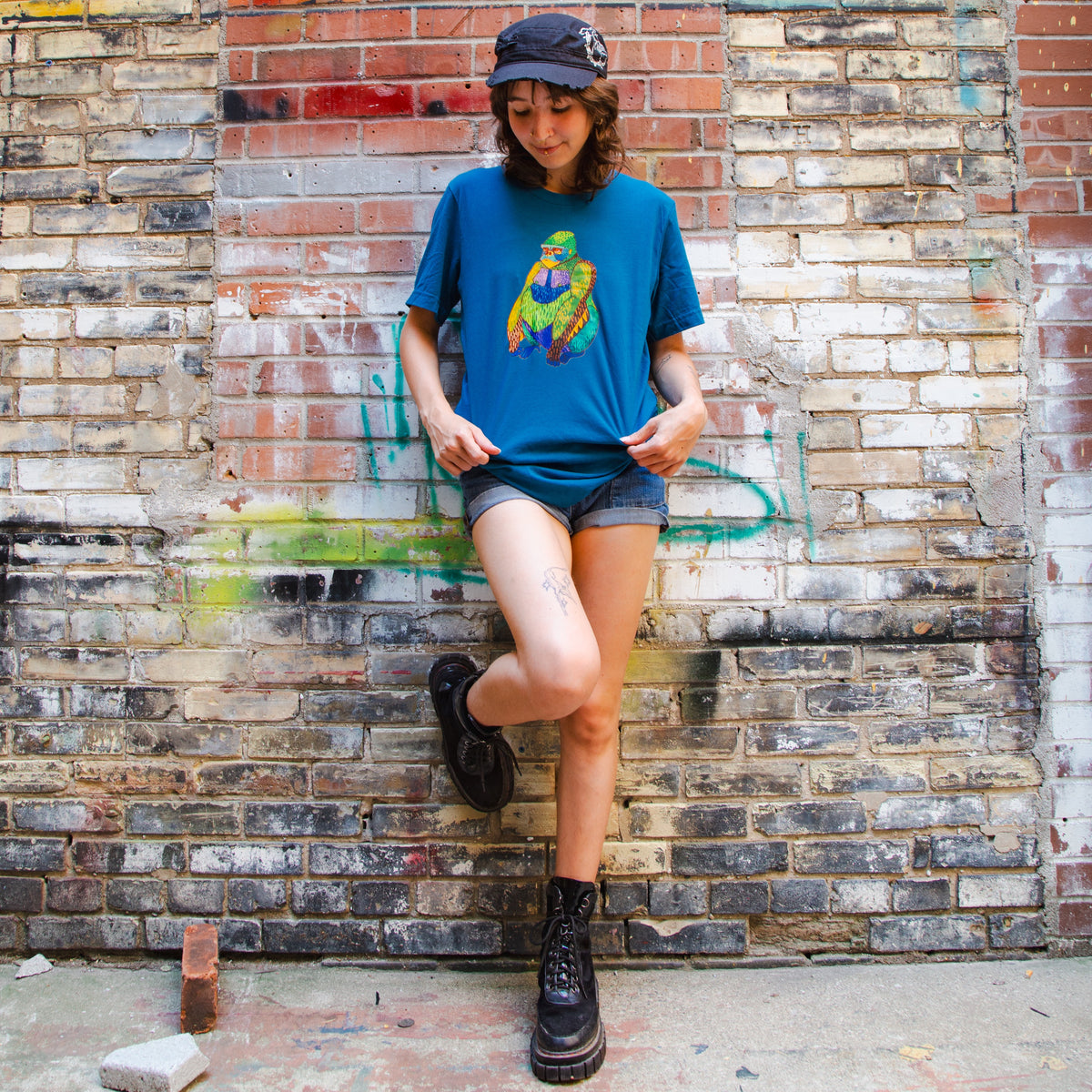 Gigi Gorilla - Unisex Short Sleeved T-Shirt - Designed by Sadie Rothenberg