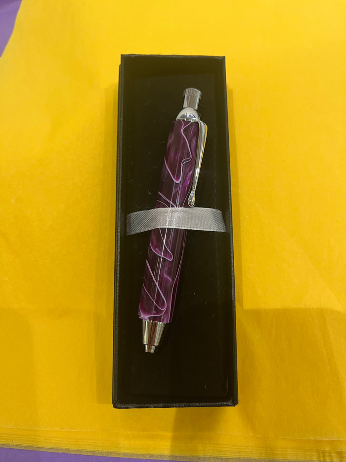 Beautiful Handmade Drawing Pencil / Purple