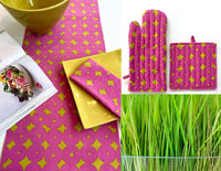 Oven Mitt & Potholder Set