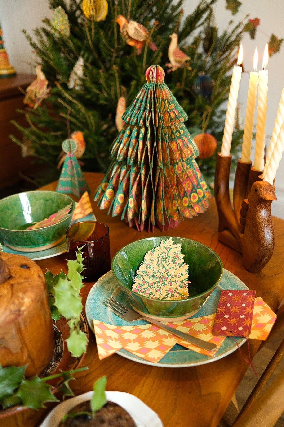 CHRISTMAS TREE HONEYCOMB