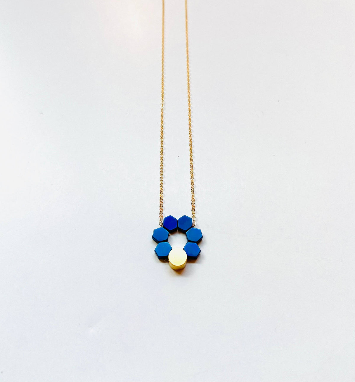 Petals necklace