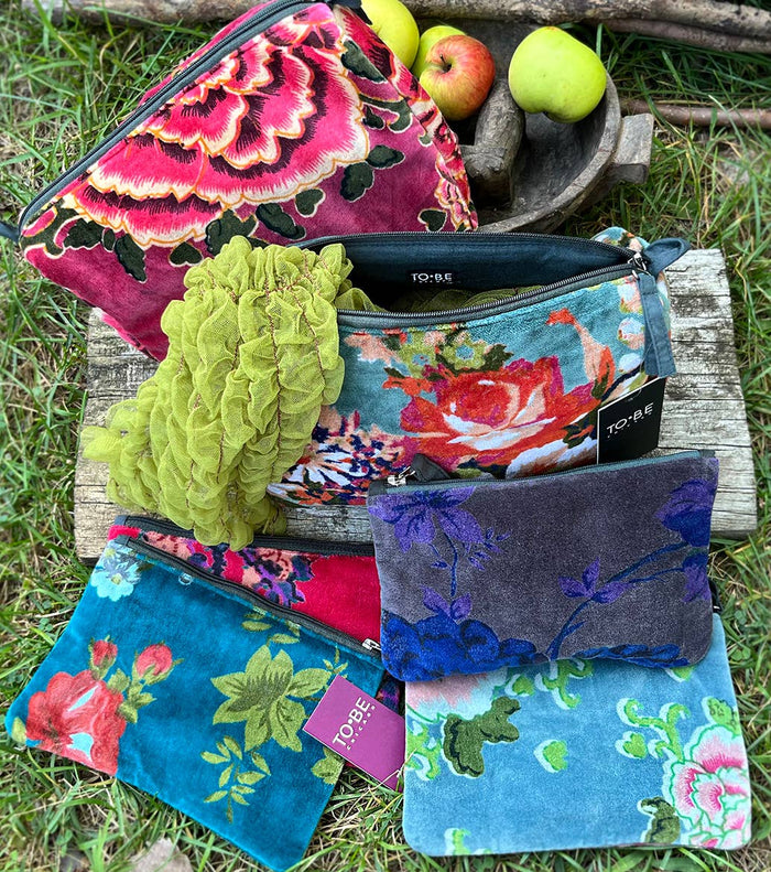 Napoli Velvet Pouch - Peonies Red