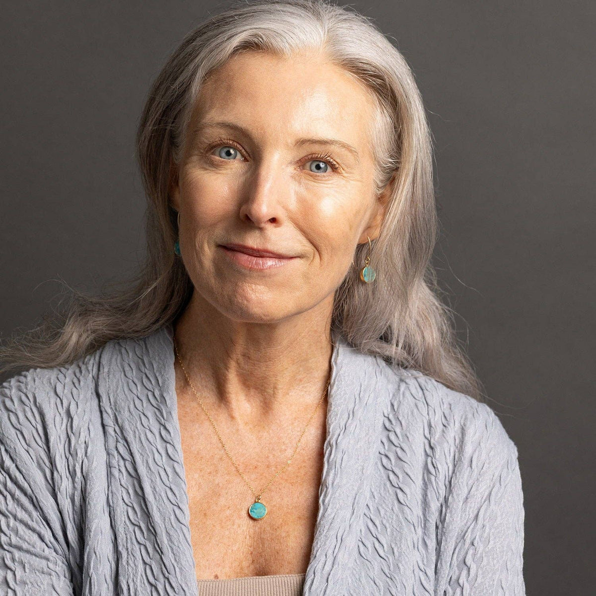 Turquoise 14K Gold Filled Round Pendant Necklace